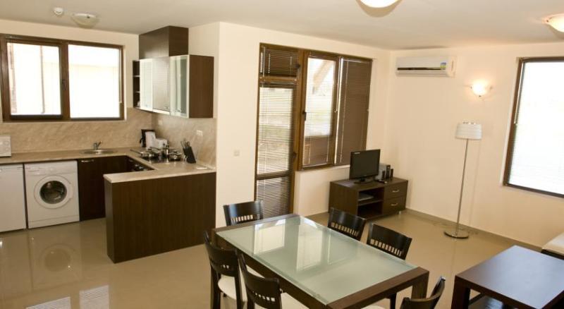 Lighthouse Golf & Spa Apartments Balchik Extérieur photo